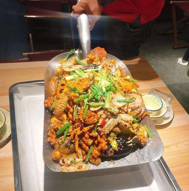米东手抓海鲜加盟